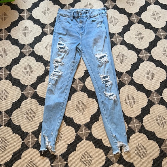 American Eagle Outfitters Denim - AE distressed patched jeggings